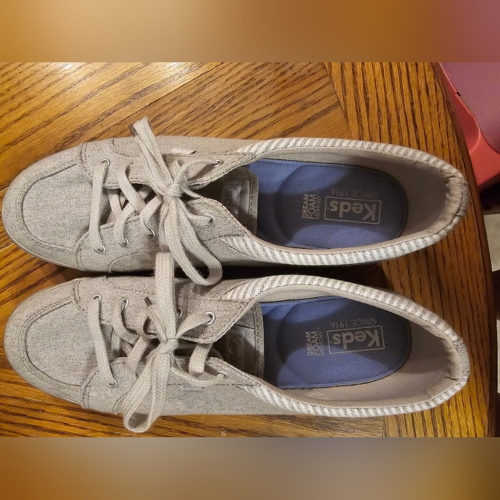 Keds size 9.5 women's shoes